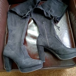 Gianni Bini over the knee boots. Size 10